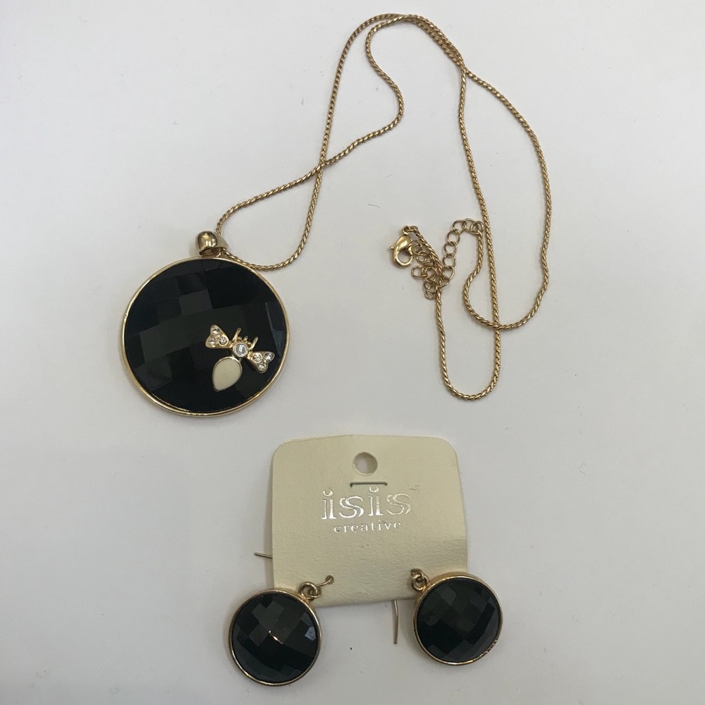 Isis Creative Necklace and Matching Earrings